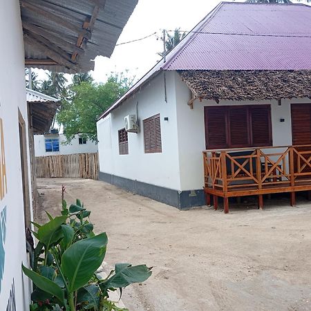 Aluna Beach Apartments Nungwi Exterior photo